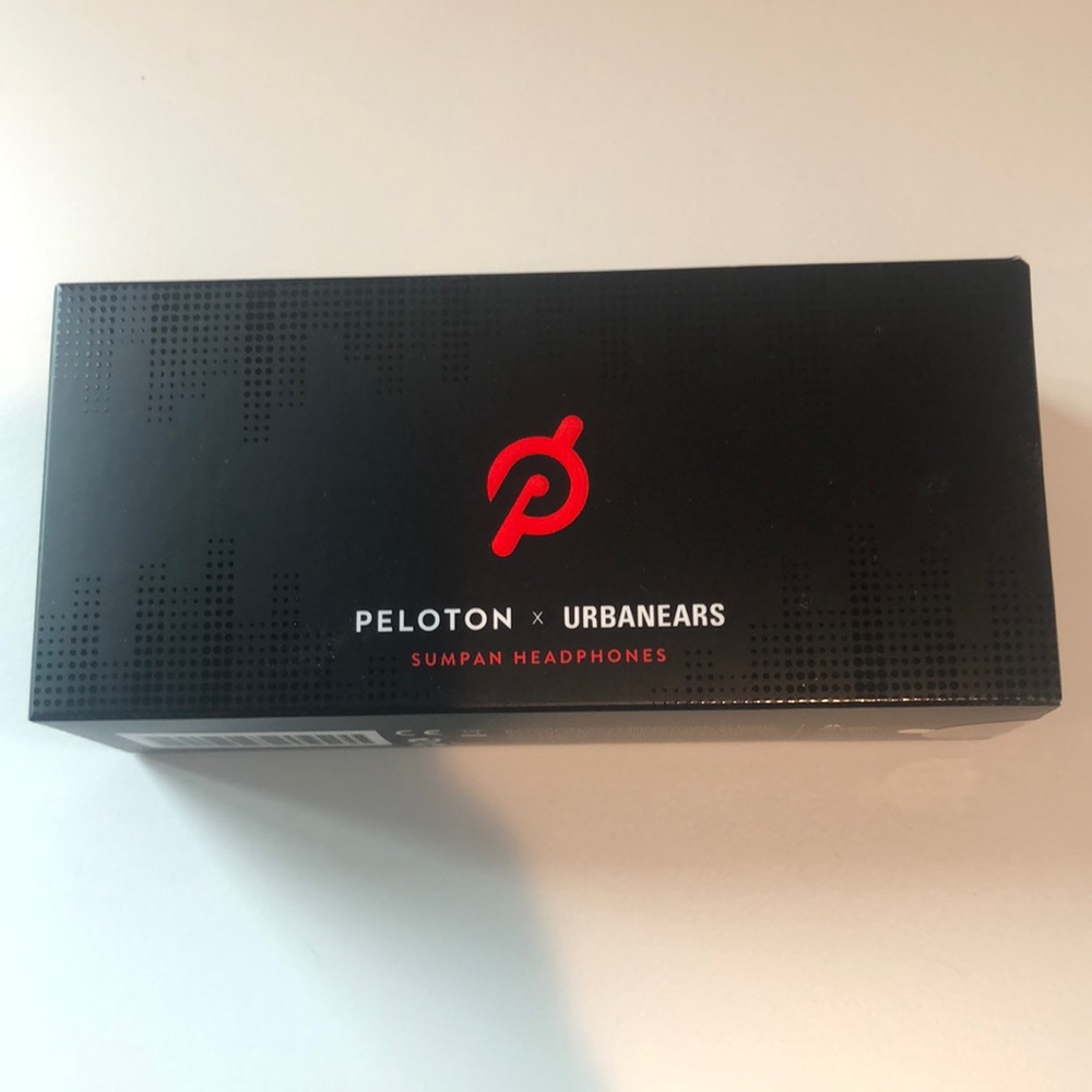 Peloton sumpam headphones